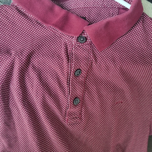 Michael Kors Maroon Dotted Collar Button Polo Men Shirt Size Large - Picture 7 of 7